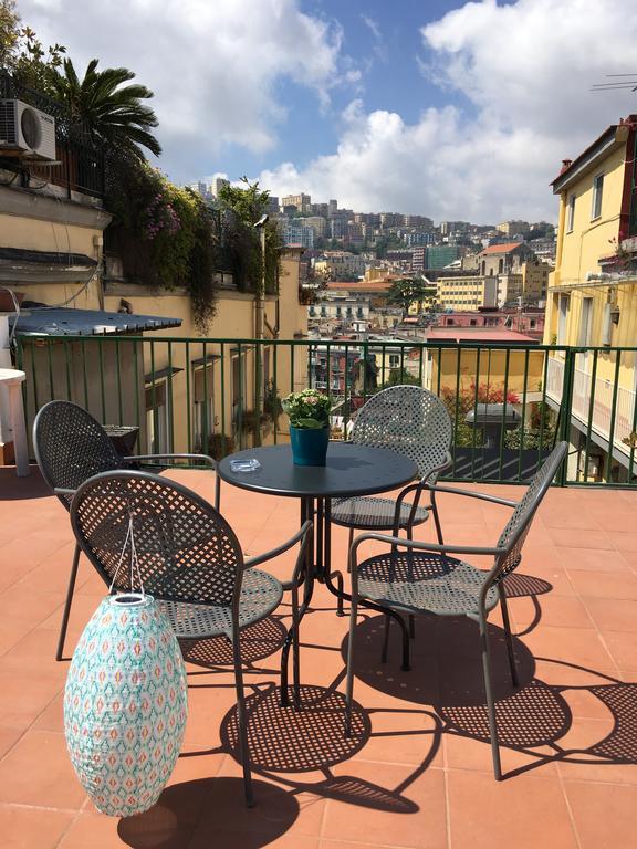 Apartamento Mansarda Bellini Nápoles Exterior foto
