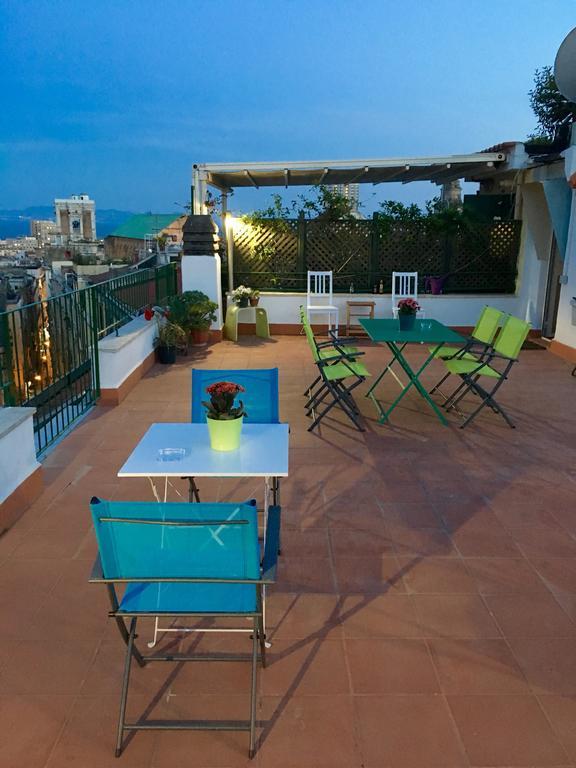 Apartamento Mansarda Bellini Nápoles Exterior foto